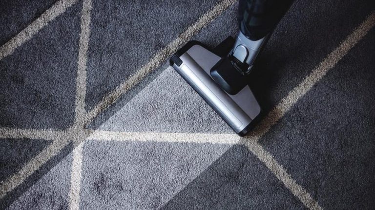 How To Choose The Best Carpet Cleaner