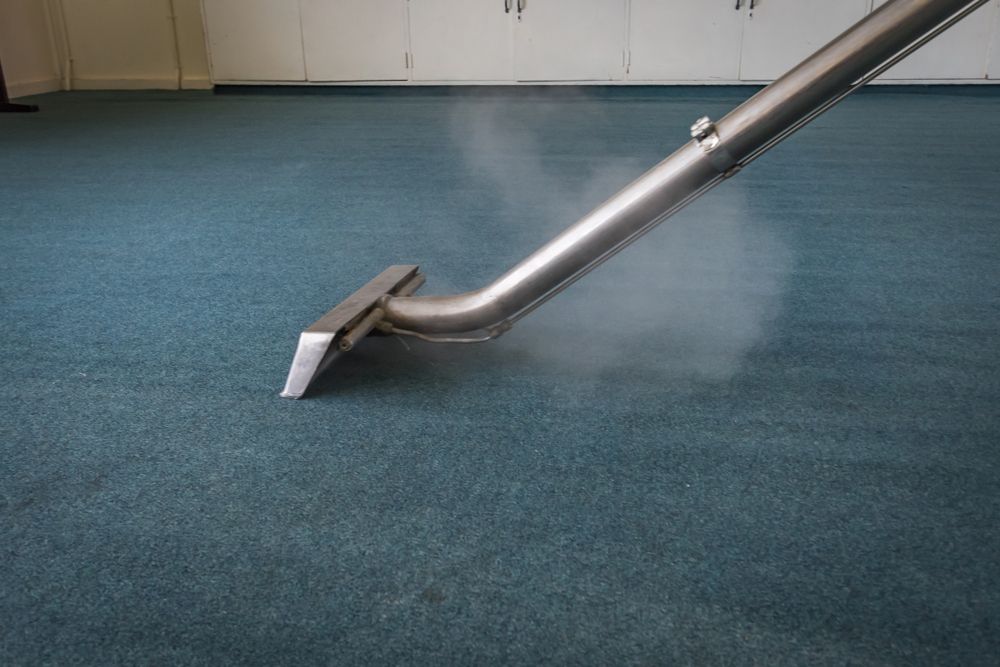 cleaning carpet with steam